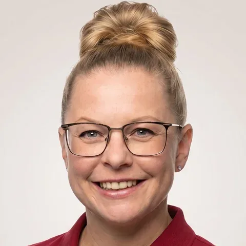 Anastasia Dornhof, Ansprechpartnerin bei Sonne3000